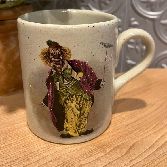 VINTAGE SWISS CLOWN MUG - ATELIER 2001 - Picture 3 of 7